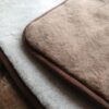 0012 Kołdra wełniana Camel z wełny wielbłądziej Classic 180x200 stan magazynowy 1 sztuka
