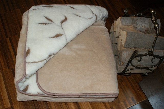 0229 Kołdra z wełny Camel Jasny + Merynos Benjamin Brąz 160x200