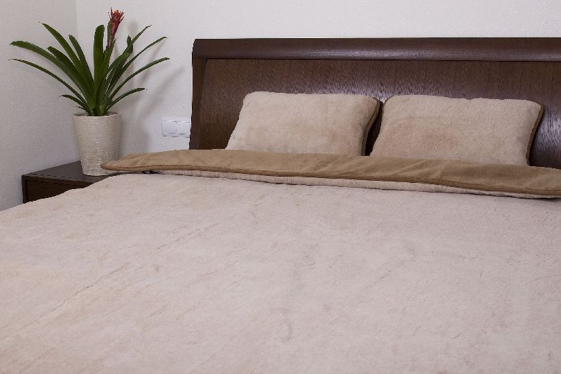 0389 Pościel wełniana Camel z wełny wielbłądziej Classic 160x200