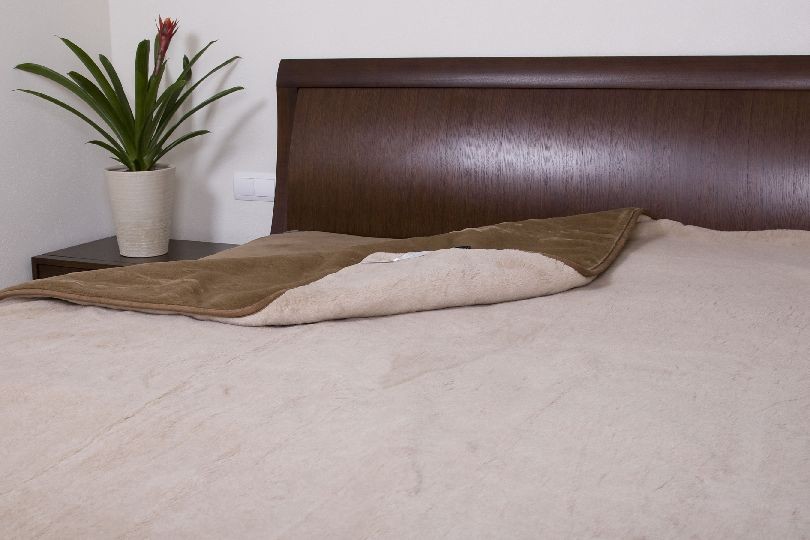 0392 Pościel wełniana Camel z wełny wielbłądziej Classic 160x200