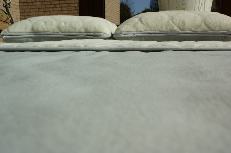 Pościel z wełny Alpaki Silver Kaszmir Caro 220x200 + Podkład wełniany