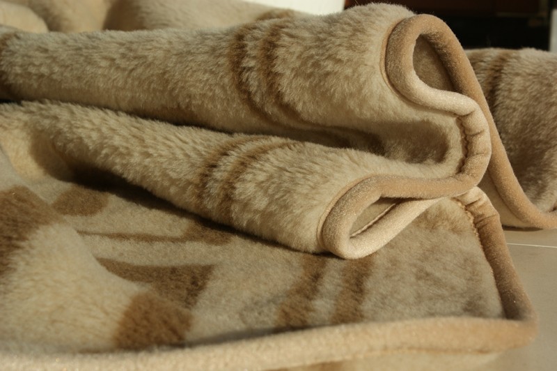 0781 Koc wełniany Camel z wełny wielbłądziej JASNY GREKA 240x200 brak