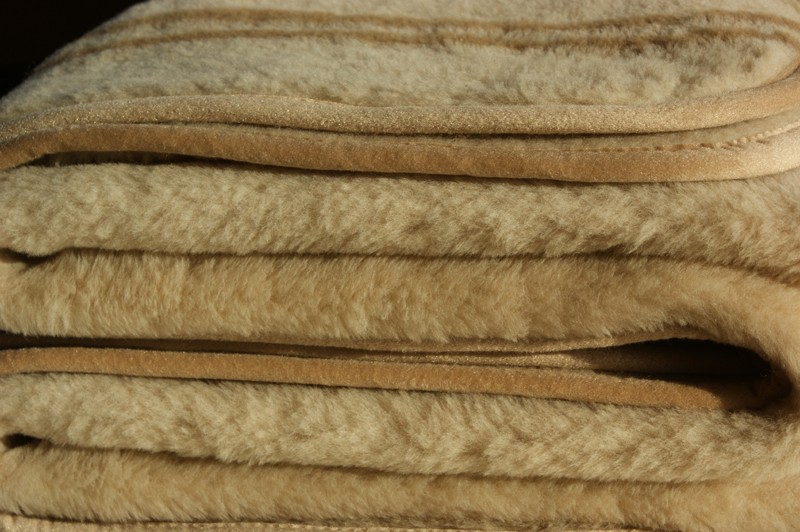 0789 Koc wełniany Camel z wełny wielbłądziej JASNY GREKA 240x200 brak