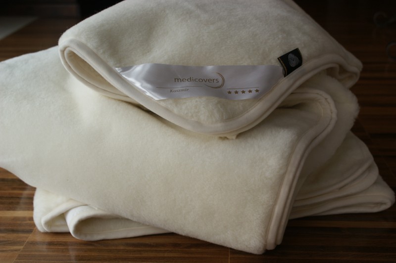0821 Koc wełniany Kaszmir White 140x200