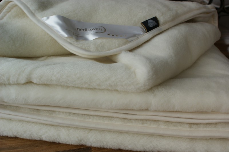0824 Koc wełniany Kaszmir White 140x200
