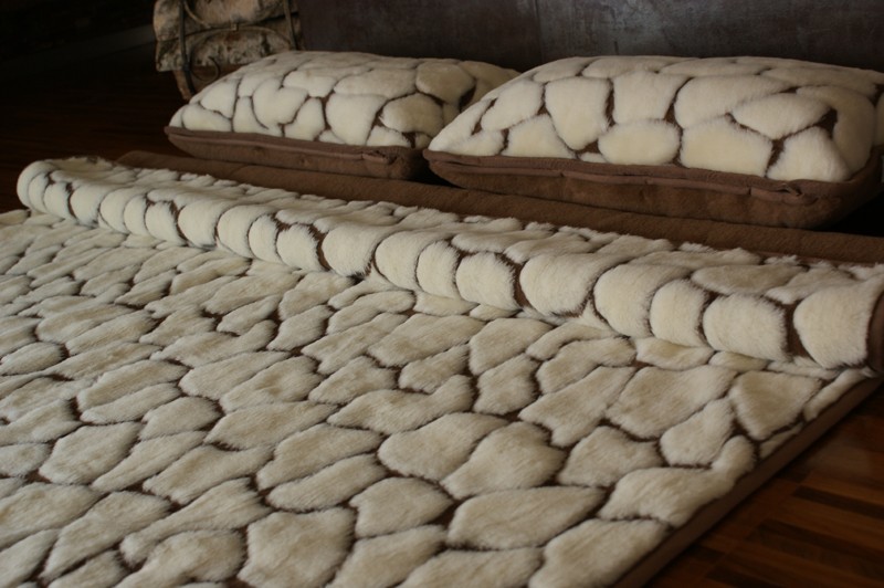 Pościel z wełny Camel Ciemny + Kaszmir Żyrafa 160x200 + Materac wełniany