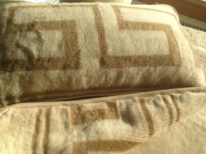 2090 Pościel wełniana Camel z wełny wielbłądziej Jasna Greka 140x200 + Materac wełniany