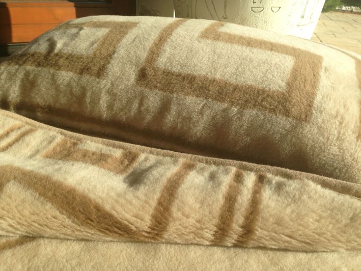 2091 Pościel wełniana Camel z wełny wielbłądziej Jasna Greka 140x200 + Materac wełniany