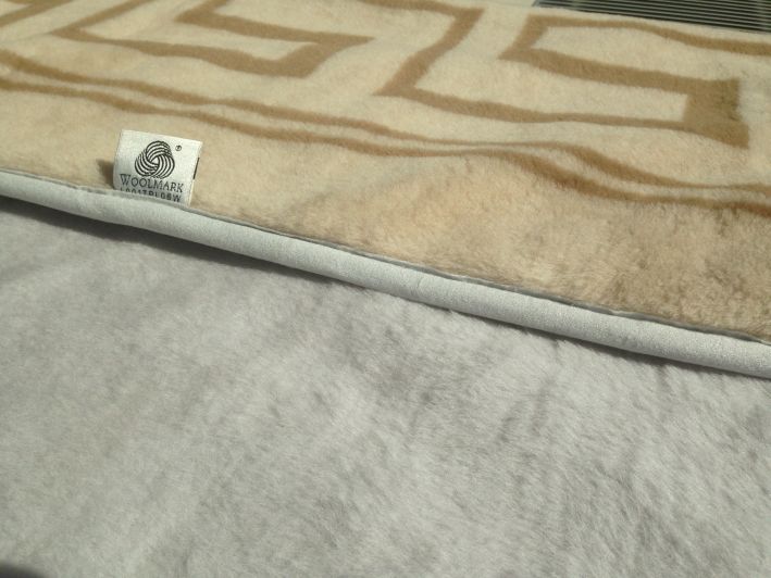 2315 Kołdra z wełny Alpaki Silver Camel Greka 140x200