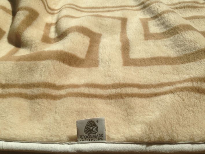 2319 Kołdra z wełny Alpaki Silver Camel Greka 140x200