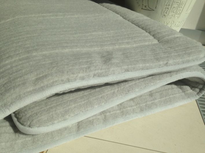 Materac z wełny Alpaki Silver Pasy 180x200