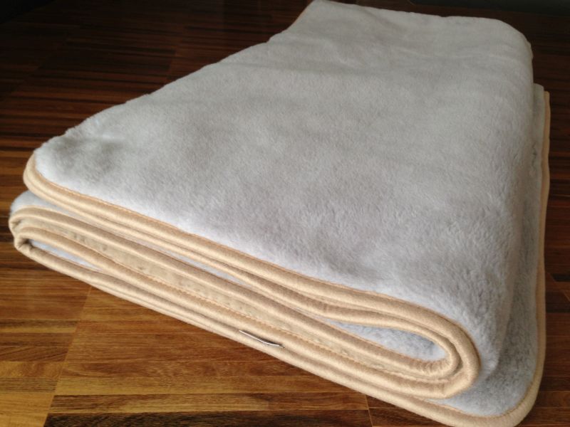 Kołdra z wełny Alpaki Alpina Camel Jasny 240x200