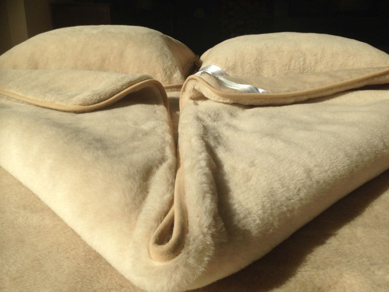 14 Pościel wełniana Camel z wełny wielbłądziej Cappuccino 180x200 + Materac wełniany