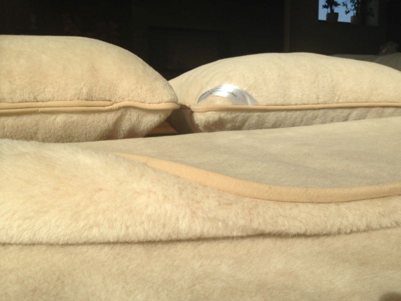 17 Pościel wełniana Camel z wełny wielbłądziej Cappuccino 180x200 + Materac wełniany