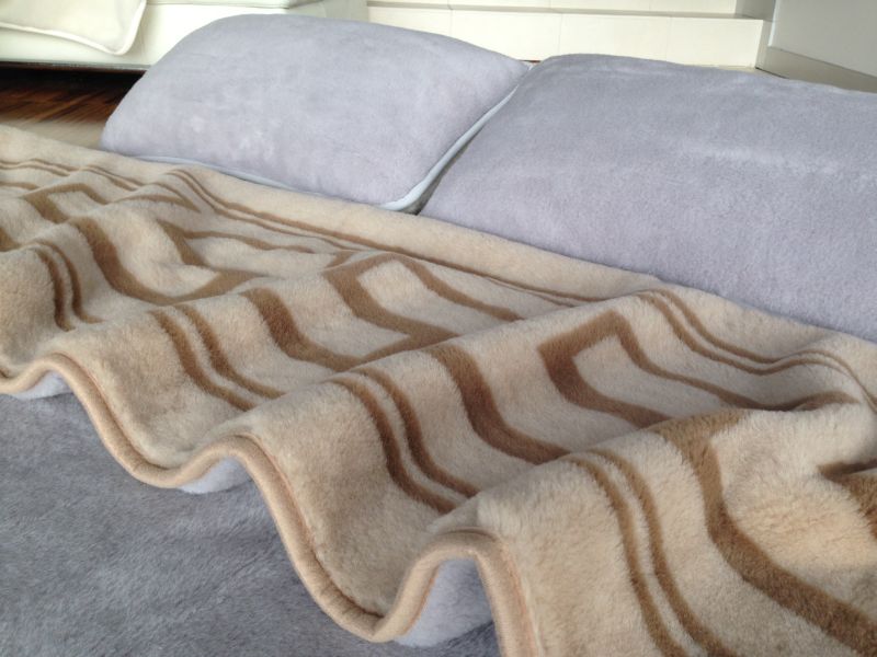 Pościel z wełny Alpaki Alpina Camel Greka 240x200