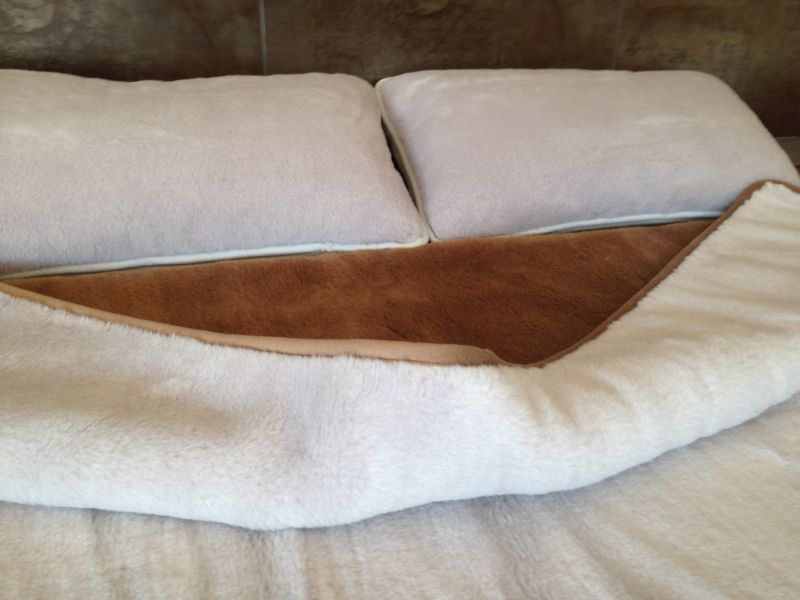 9 Pościel z wełny Alpaki Alpina Camel Kasztan 240x200 + Materac wełniany