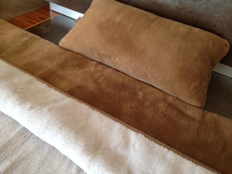 9 Pościel z wełny Alpaki Alpina Camel Kasztan 140x200 + Podkład wełniany