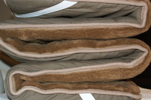 1349644880 Pościel wełniana Camel z wełny wielbłądziej Benjamin Brąz 180x200 + Materac wełniany