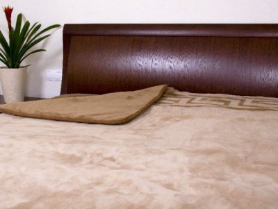 zdjecie-glowne-3216 Kołdra wełniana Camel z wełny wielbłądziej Ciemna Greka 160x200
