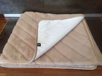 zdjecie-glowne-3834 Podkład z wełny Camel Jasny Pasy 140x200