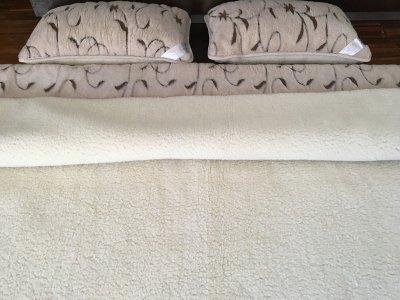 zdjecie-glowne-5913 Pościel z wełny Camel Jasny Rampicanti + Merynos Tumbler 160x200