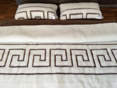 zdjecie-glowne-7237 Pościel z wełny Camel Ciemny + Merynos Tumbler Greka 240x200 + Podkład wełniany