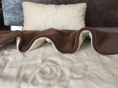 zdjecie-glowne-7448 Pościel z wełny Camel Ciemny + Kaszmir Róża 140x200 + Podkład wełniany