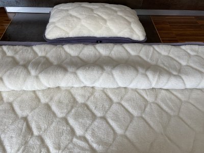 zdjecie-glowne-7961 Pościel z wełny Alpaki Alpina Kaszmir Caro 140x200 + Materac wełniany