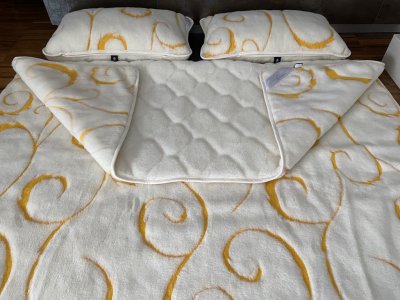 zdjecie-glowne-8485 Pościel z wełny Kaszmir Gold Kaszmir Caro 160x200 + Materac wełniany