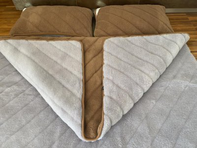 Pościel z wełny Alpaki Silver Pasy Camel Ciemny Pasy 220x200