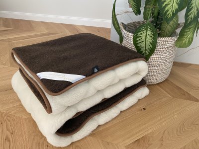 zdjecie-glowne-8990 Kołdra z wełny Merynos Syberia Dziki Brąz Kaszmir Caro 240x200