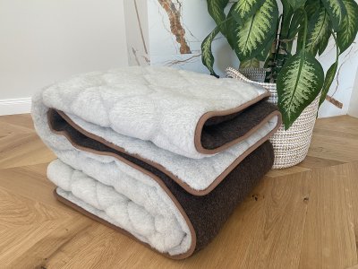 zdjecie-glowne-9050 Kołdra z wełny Alpaka Silver Caro + Merynos Syberia Dziki Brąz 180x200