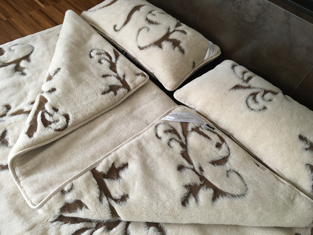 Pościel wełniana Camel z wełny wielbłądziej Boho 240x200 + Podkład wełniany