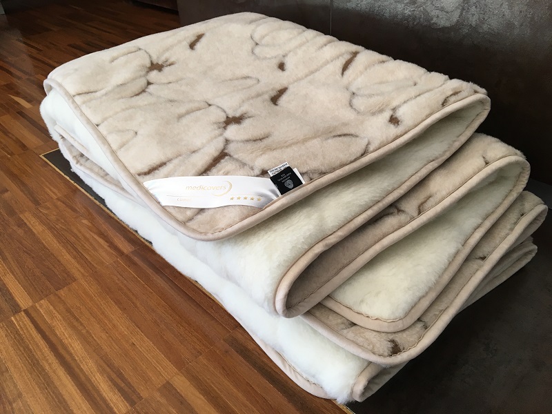 Kołdra z wełny Camel Jasny Rampicanti + Kaszmir Caro 200x200