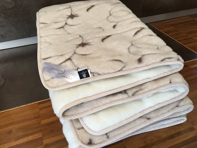 Kołdra z wełny Camel Jasny Rampicanti + Kaszmir Caro 200x200