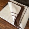 Koldra-Merynos-Greka-Camel-Ciemny-140x200-240x200-42 Kołdra z wełny Camel Ciemny + Merynos Tumbler Greka 200x200