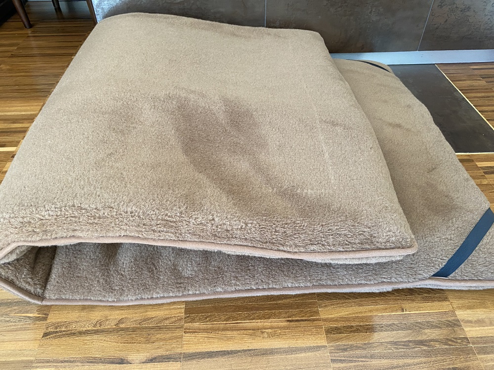 Materac z wełny wielbłądziej Camel Ciemny Królewski  90x200