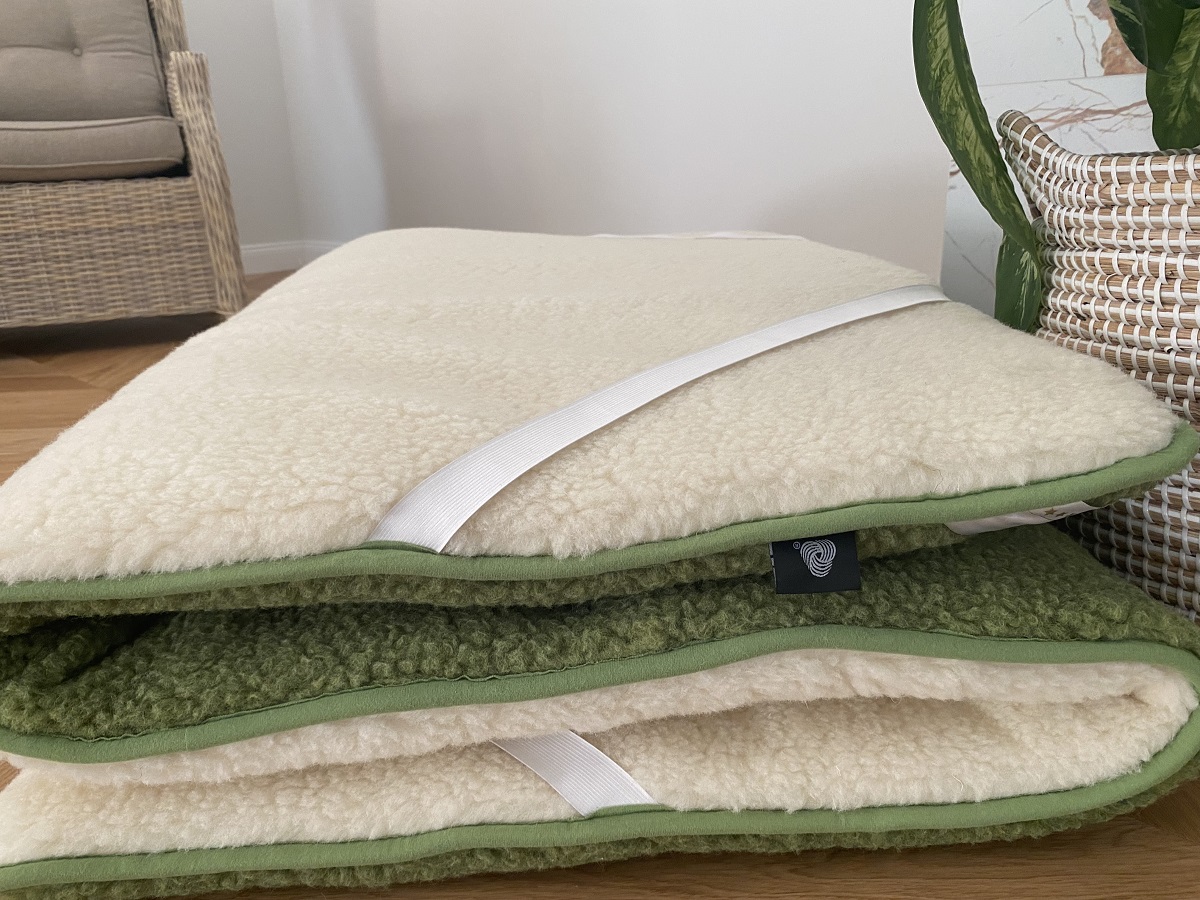 Materac z wełny Merynos Tumbler Jasna Zieleń + Tumbler Biały 100x200