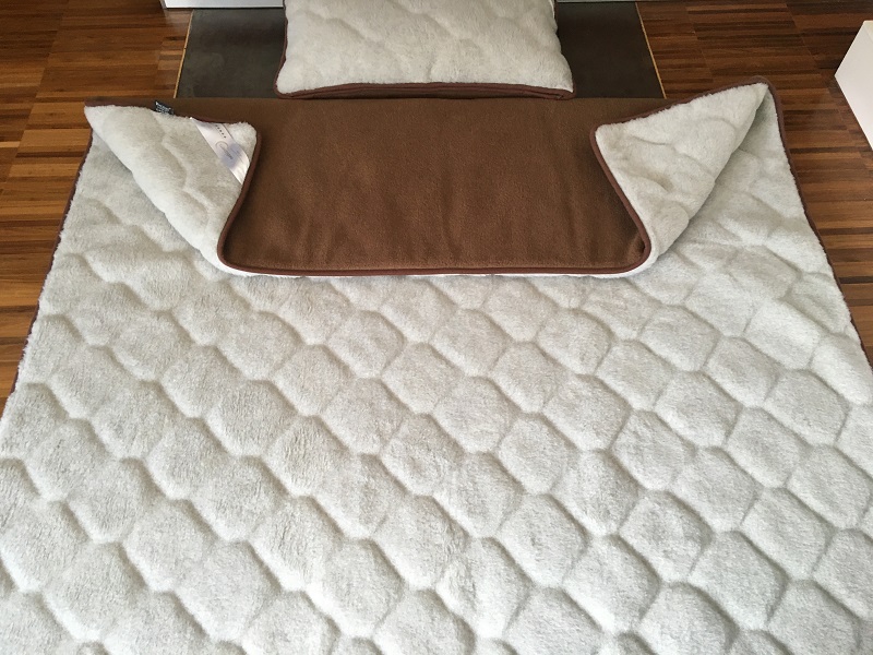 Pościel z wełny Alpaki Silver Caro Camel Ciemny 140x200