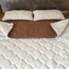 Pościel z wełny Alpaki Silver Caro Camel Ciemny 180x200 + Materac wełniany