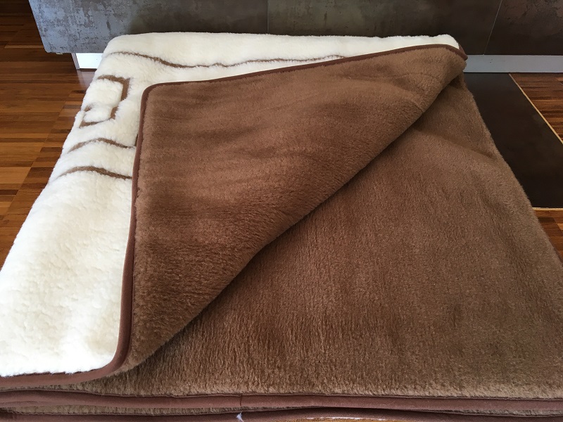 Pościel z wełny Camel Ciemny + Merynos Tumbler Greka 140x200