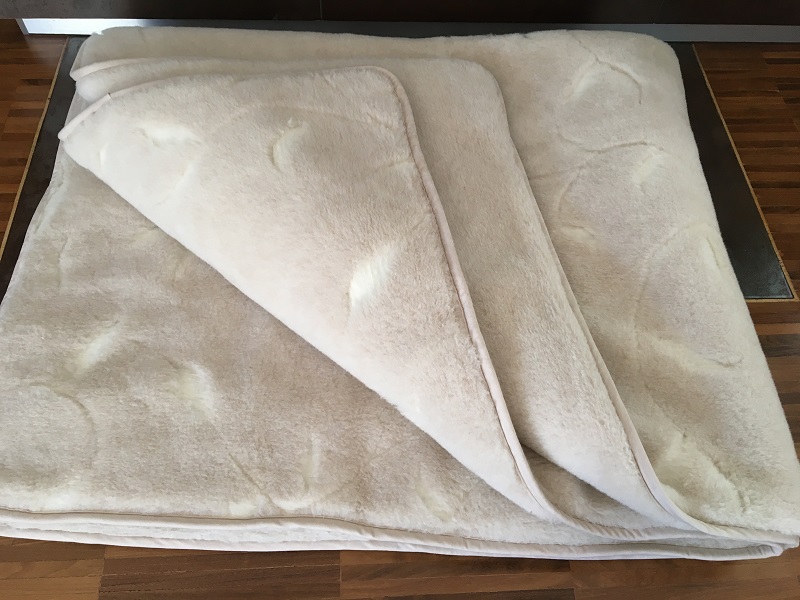 Pościel wełniana Camel z wełny wielbłądziej Benjamin Biały 140x200