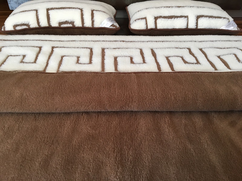 Pościel z wełny Camel Ciemny + Merynos Tumbler Greka 160x200 + Podkład wełniany