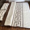 Pościel z wełny Camel Ciemny + Merynos Tumbler Greka 160x200 + Podkład wełniany