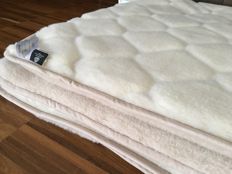 Pościel z wełny Camel Jasny + Kaszmir Caro 160x200 + Materac wełniany