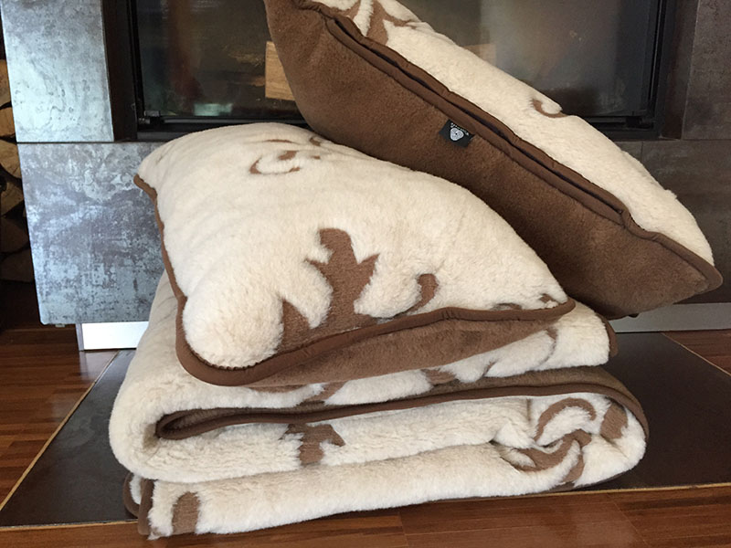 38 Pościel wełniana Camel z wełny wielbłądziej Szlachecka 200x200 + Materac wełniany