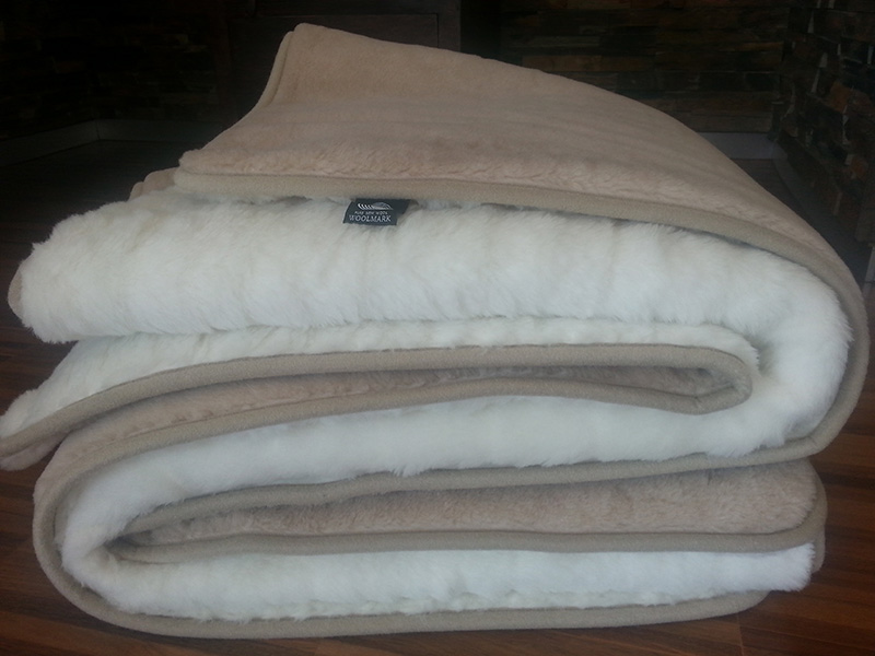 19 Kołdra z wełny Camel Jasny + Kaszmir Pasy 160x200