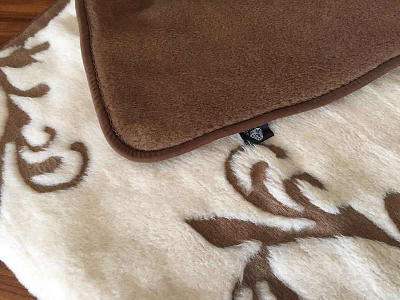 Kołdra wełniana Camel z wełny wielbłądziej Szlachecka 200x200