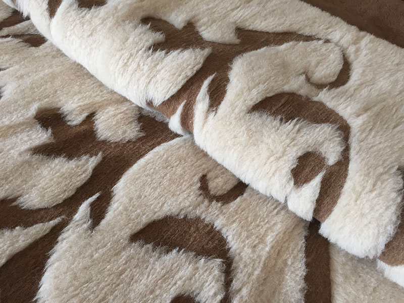 Kołdra wełniana Camel z wełny wielbłądziej Szlachecka 200x200