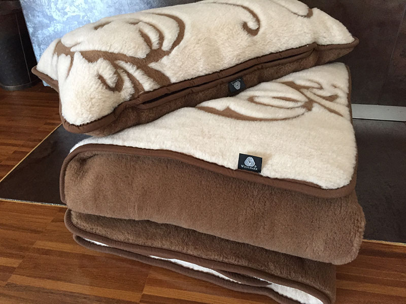 Kołdra wełniana Camel z wełny wielbłądziej Szlachecka 200x200